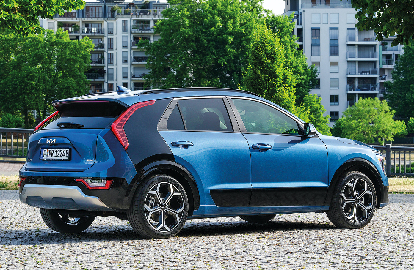 Kia Niro PHEV Review and Buyers Guide